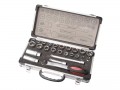 Faithfull 25 piece Socket Set - 3/8 square drive �31.60 Chrome Vanadium Steel 25 Piece Socket Set In Metric And A/f, 3/8in Square Drive. Contents Include ; Soft-grip, Quick Release 72 Teeth Ratchet Handle. 10 Metric Sockets. 10, 11, 12, 13, 14, 15, 16, 17,