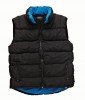 Dickies DT7000 Tundra Gilet �26.95 Dickies Dt7000 Tundra Gilet

Fleece Lined Gilet 

Thick Padding

Two Lower Zipped Pockets

Nylon Rip Stop Outer Fabric

Contrast Blue Lining
Sizes
&nbsp;&nbsp;&nbsp; M, L, Xl, Xxl
&nbsp;