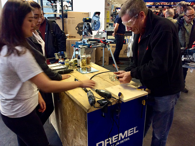 Dremel Stand 2019