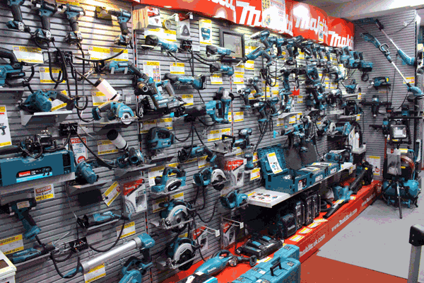 Makita display