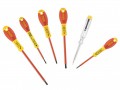 Stanley FatMax Screwdriver Set Insulated 6pce £31.99 The Stanley Fatmax® Vde Insulated Screwdrivers Which Have A Vde Insulated Screwdriver Tip That Is Individually Tested To 10,000 Volts And Guaranteed To 1,000 Volts. The Soft-grip Handle Gives The 