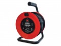Faithfull Open Drum Cable Reel 20m 240V 13A £21.99 Faithfull Open Drum Cable Reel With Twin 240v Sockets. The 1.25mm² Cable Is Fitted With A Standard 240v Plug. For Added Safety, The Reel Is Fitted With A Thermal Overload Protection System To Pre
