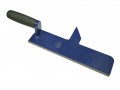 Faithfull FAISARH Slaters Axe - Right Hand £27.99 Faithfull Faisarh Slaters Axe - Right Hand

For Trimming Roof Slates To Size.

Back Of Axe Has A Spike For Making Nail Holes.

The Handle Is Offset For Right Hand Use, And Covered With A Rubber 