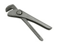 Footprint 900W Thumbturn Pipe Wrench 7in £17.99 Footprint 900w Thumbturn Pipe Wrench 7in
The Footprint Pipe Wrenches Feature A Thumbturn Knurled Nut Which Provides Easy Adjustment With One Hand. The Teeth Are Induction Hard