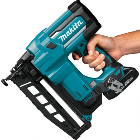 Makita DBN600RTJ 18v LXT 2nd Fix Nail Gun with 2 x 5Ah Batteries, Charger and MakPac Case